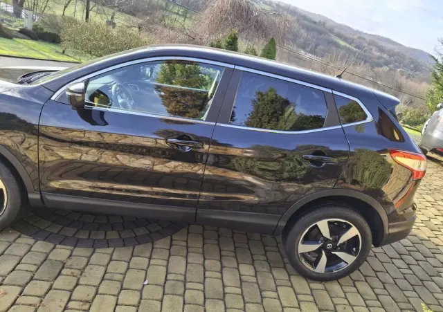 NISSAN Qashqai 1.5 dCi Tekna