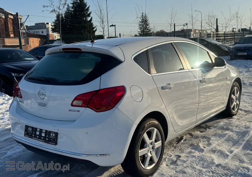OPEL Astra 1.4 Turbo Exklusiv