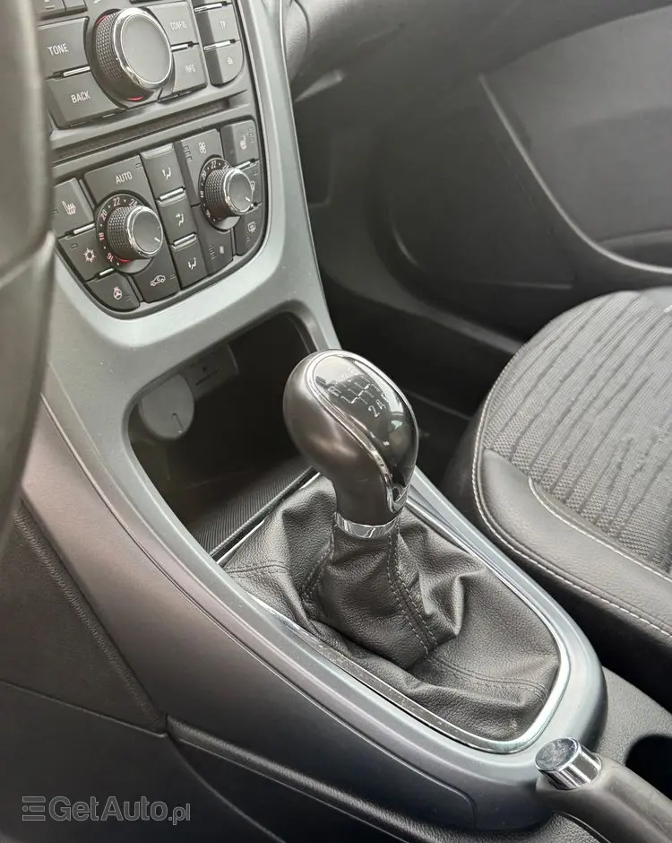 OPEL Astra 1.4 Turbo Exklusiv