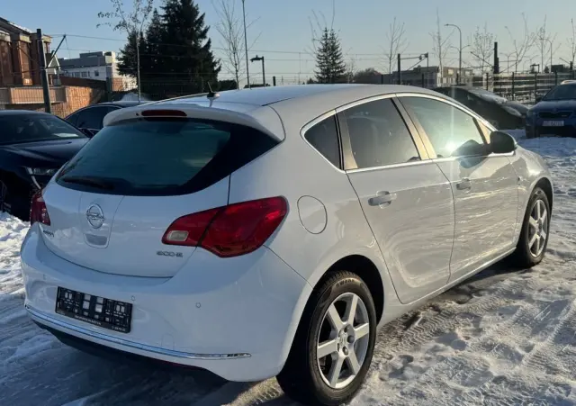 OPEL Astra 1.4 Turbo Exklusiv