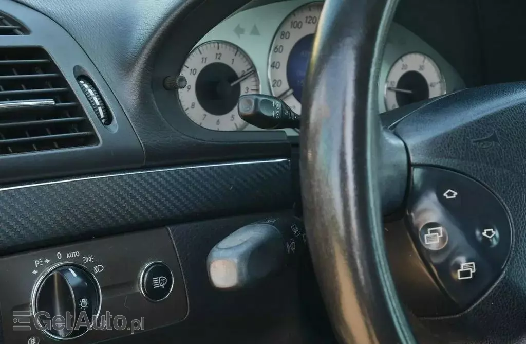 MERCEDES-BENZ Klasa E 