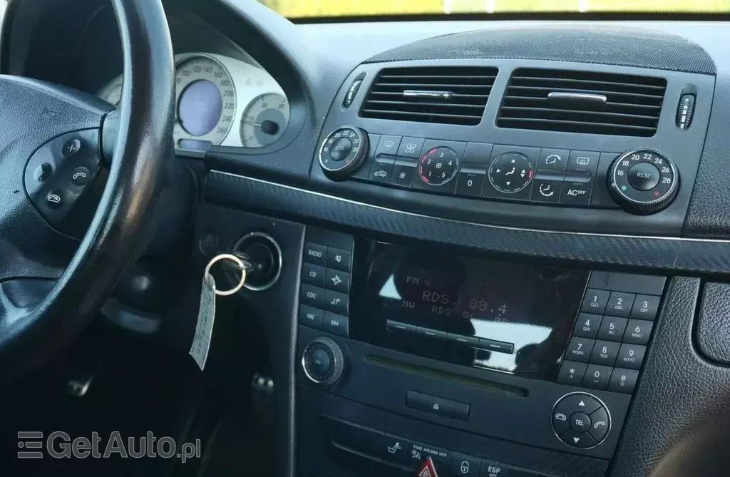 MERCEDES-BENZ Klasa E 