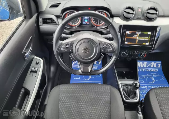 SUZUKI Swift 1.2 Dualjet Hybrid Club