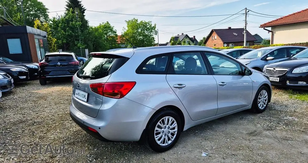 KIA Ceed Cee'd 1.6 GDI XL
