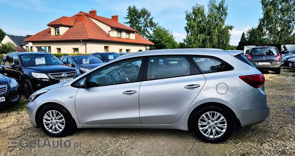 KIA Ceed Cee'd 1.6 GDI XL