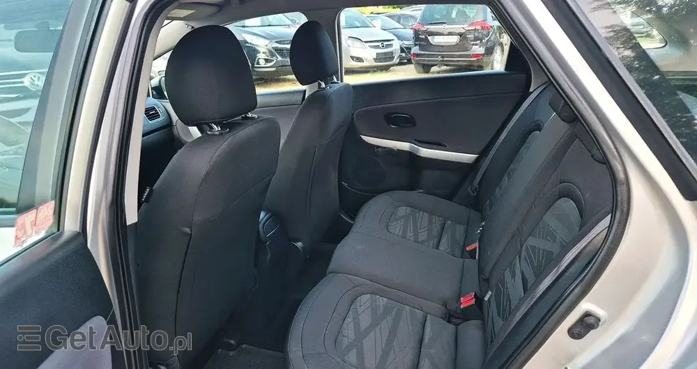 KIA Ceed Cee'd 1.6 GDI XL