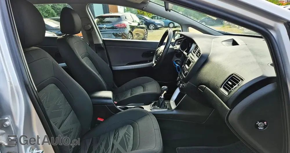 KIA Ceed Cee'd 1.6 GDI XL