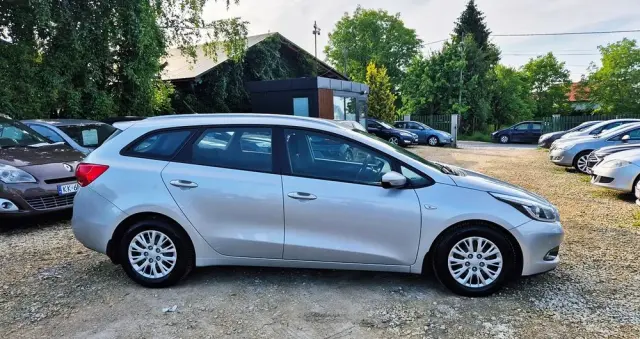 KIA Ceed Cee'd 1.6 GDI XL