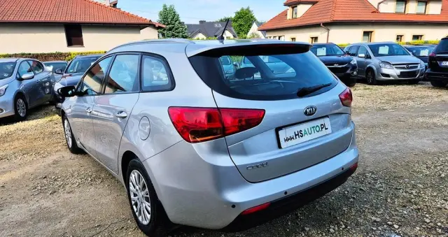KIA Ceed Cee'd 1.6 GDI XL