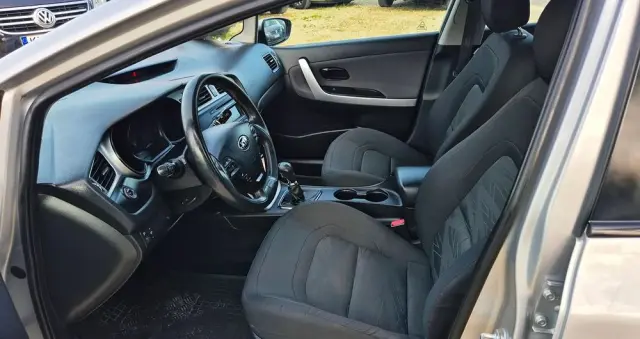 KIA Ceed Cee'd 1.6 GDI XL