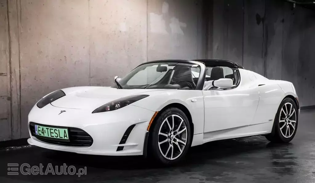 TESLA Roadster 