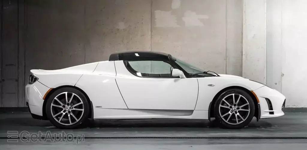 TESLA Roadster 