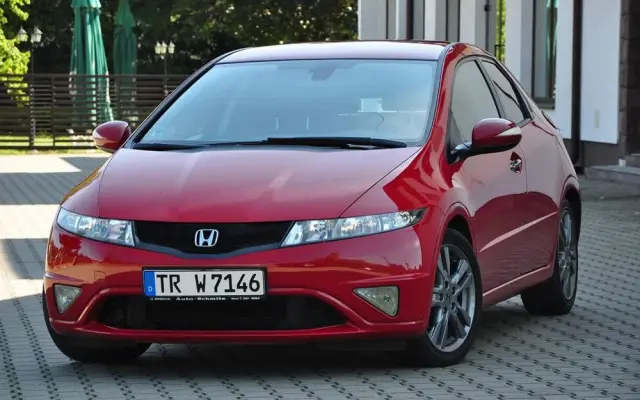HONDA Civic 1.8 Executive
