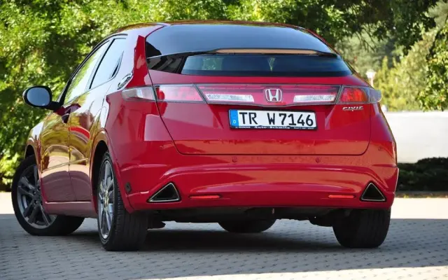 HONDA Civic 1.8 Executive