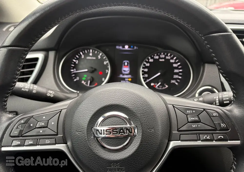 NISSAN Qashqai 1.2 DIG-T 360