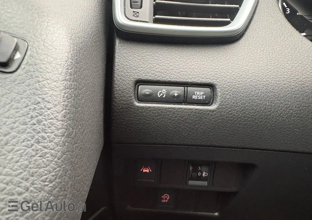 NISSAN Qashqai 1.2 DIG-T 360