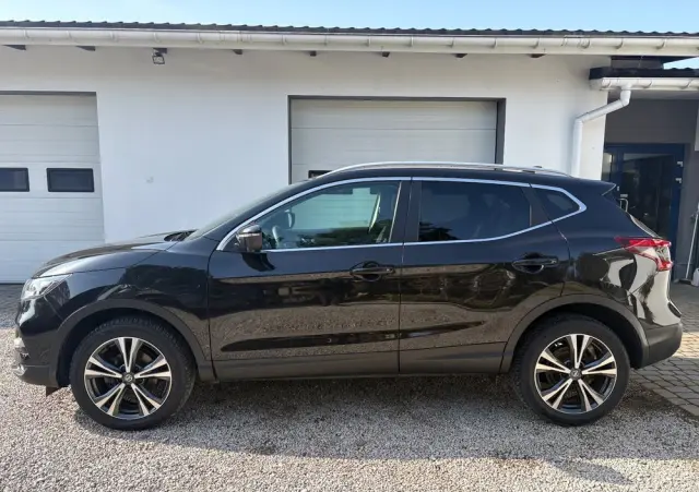 NISSAN Qashqai 1.2 DIG-T 360