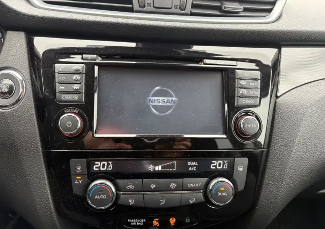 NISSAN Qashqai 1.2 DIG-T 360