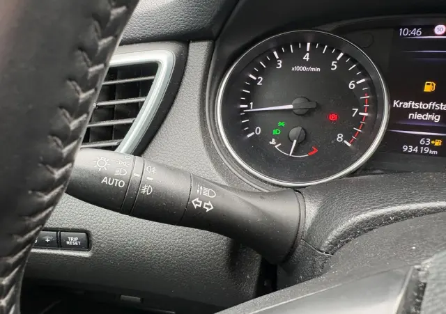 NISSAN Qashqai 1.2 DIG-T 360