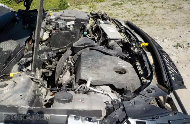 MERCEDES-BENZ Klasa A 200 AMG Line 7G-DCT