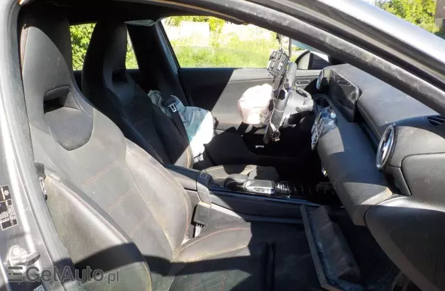 MERCEDES-BENZ Klasa A 200 AMG Line 7G-DCT