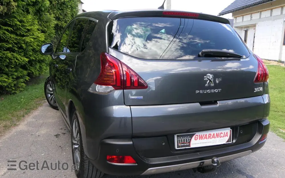 PEUGEOT 3008 HDi FAP 150 Platinum