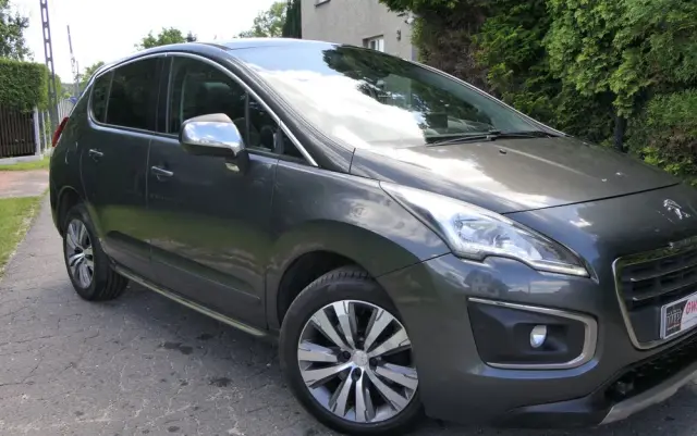 PEUGEOT 3008 HDi FAP 150 Platinum