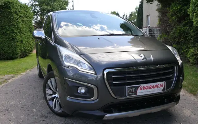 PEUGEOT 3008 HDi FAP 150 Platinum