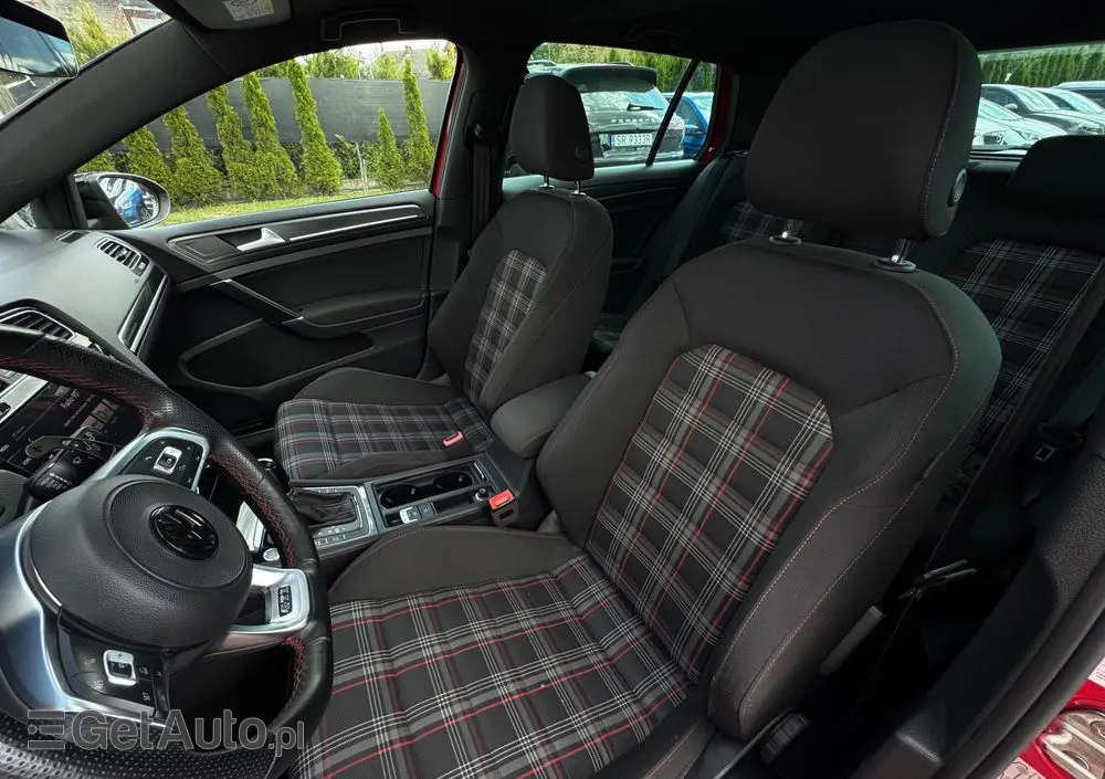 VOLKSWAGEN Golf GTI 2.0 TSI OPF DSG Performance