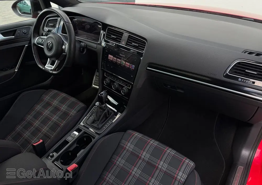 VOLKSWAGEN Golf GTI 2.0 TSI OPF DSG Performance