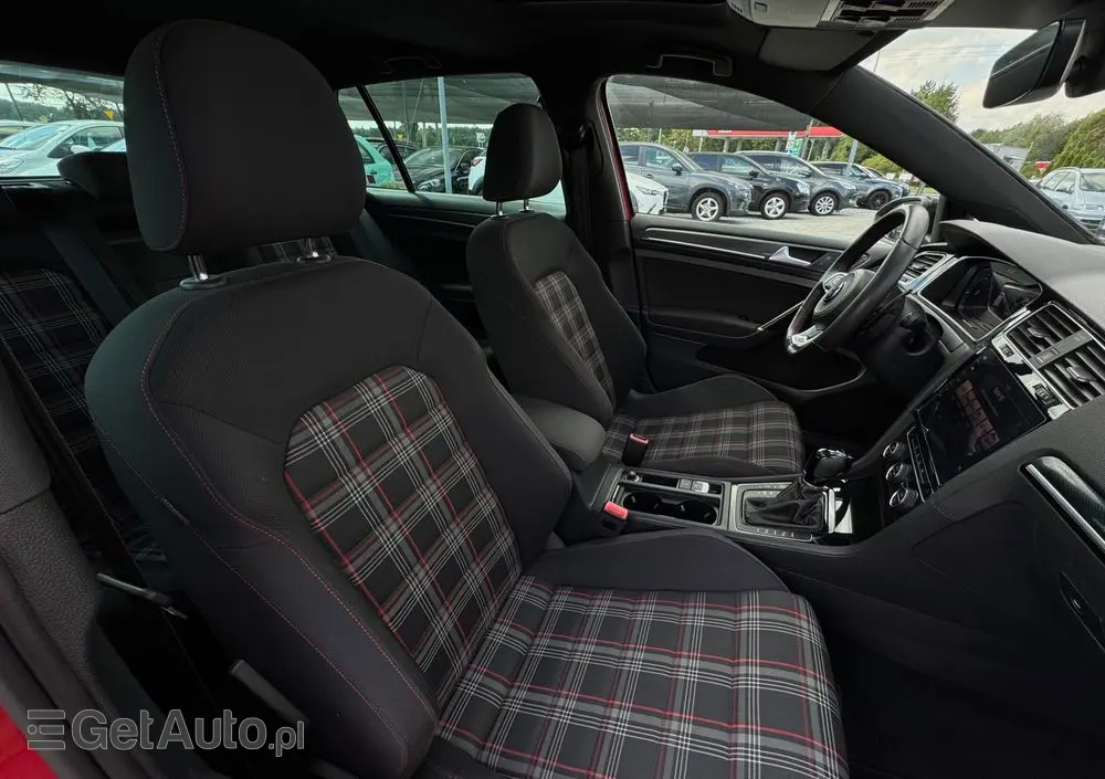 VOLKSWAGEN Golf GTI 2.0 TSI OPF DSG Performance
