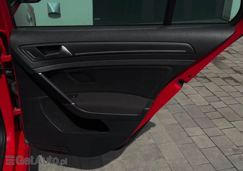 VOLKSWAGEN Golf GTI 2.0 TSI OPF DSG Performance