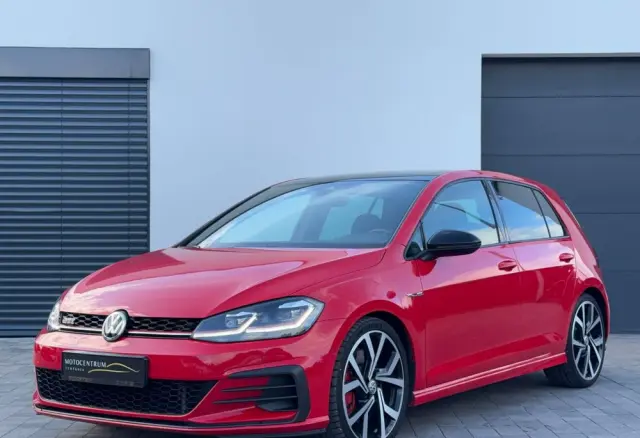 VOLKSWAGEN Golf GTI 2.0 TSI OPF DSG Performance