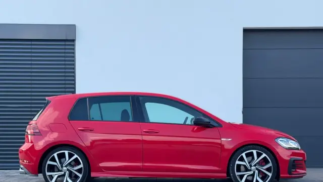 VOLKSWAGEN Golf GTI 2.0 TSI OPF DSG Performance