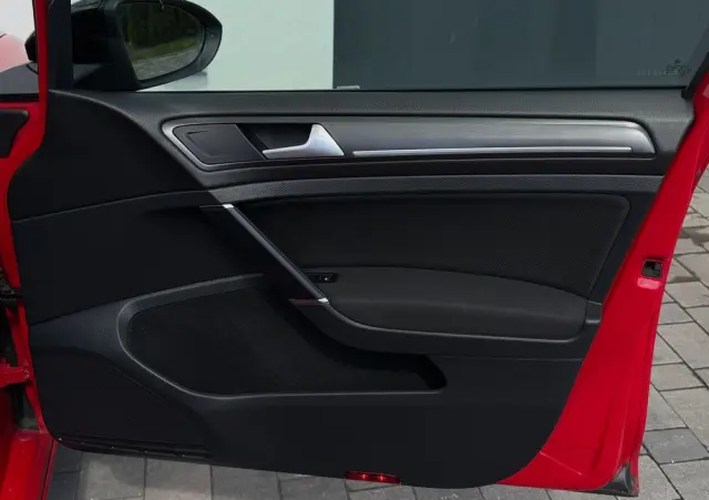 VOLKSWAGEN Golf GTI 2.0 TSI OPF DSG Performance