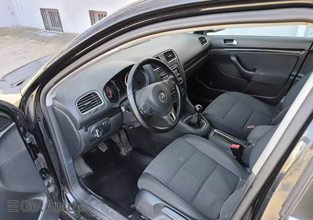 VOLKSWAGEN Golf Variant 1.4 TSI Comfortline