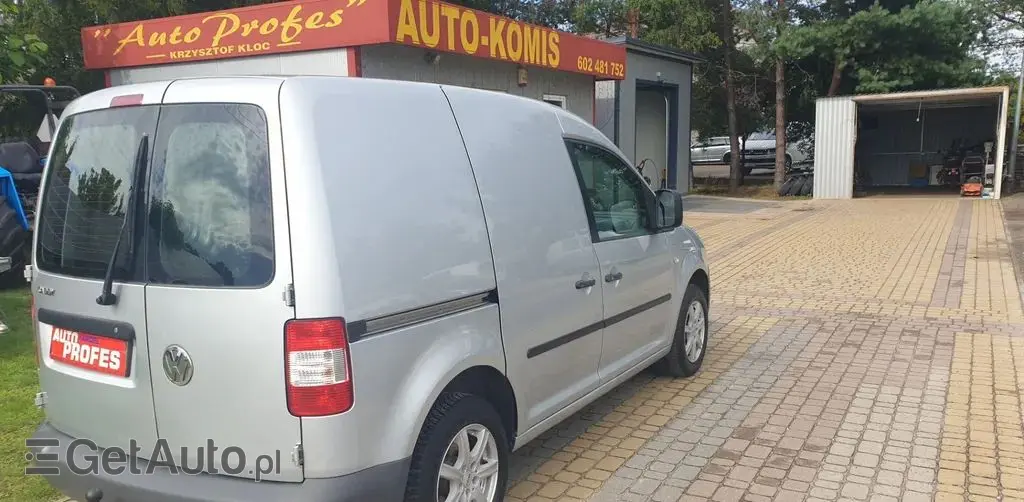 VOLKSWAGEN Caddy 