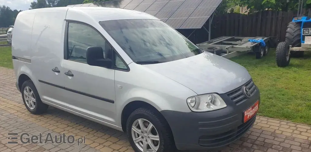 VOLKSWAGEN Caddy 