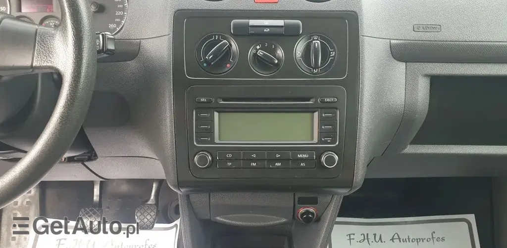 VOLKSWAGEN Caddy 