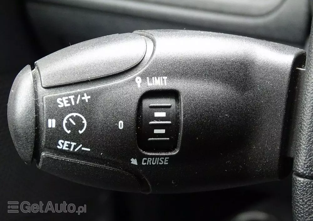 PEUGEOT 2008 1.2 Pure Tech Style