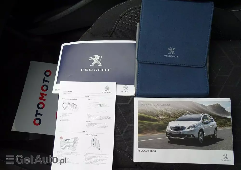 PEUGEOT 2008 1.2 Pure Tech Style