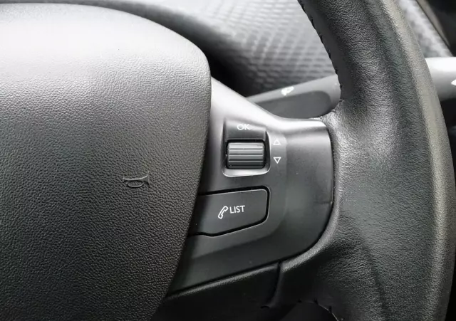 PEUGEOT 2008 1.2 Pure Tech Style