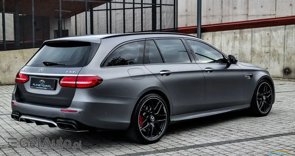 MERCEDES-BENZ Klasa E AMG 63 S 4-Matic+