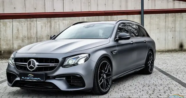 MERCEDES-BENZ Klasa E AMG 63 S 4-Matic+
