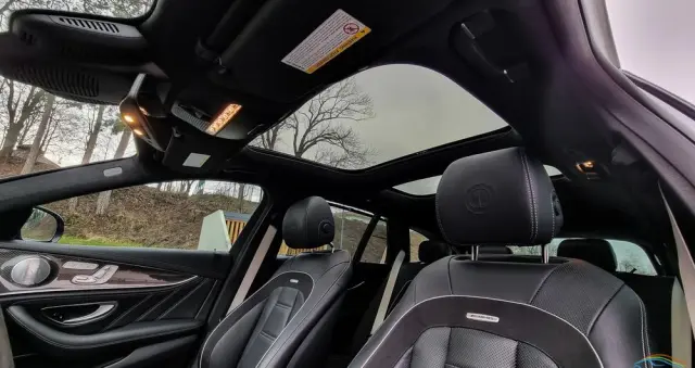 MERCEDES-BENZ Klasa E AMG 63 S 4-Matic+