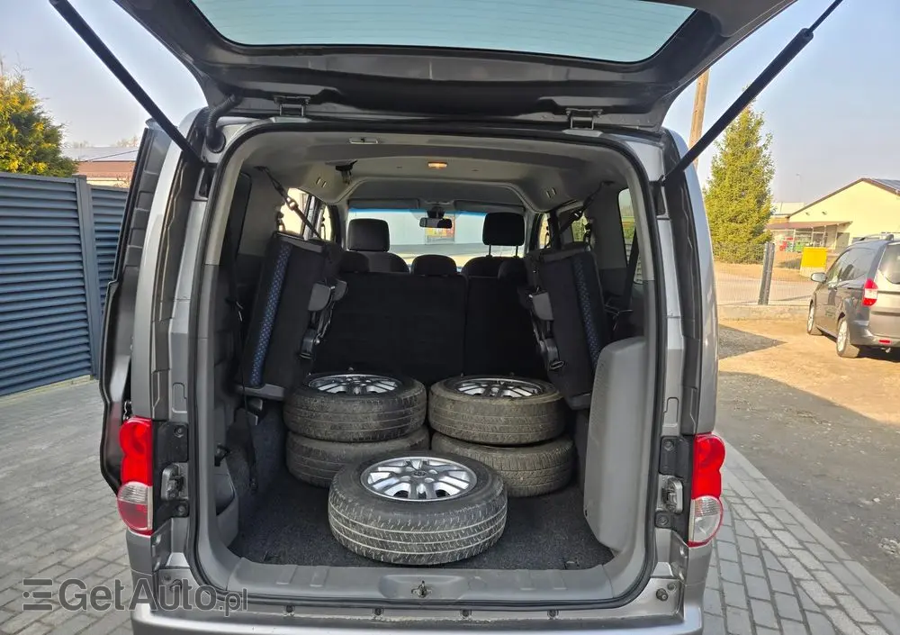 NISSAN NV200 Combi 7os