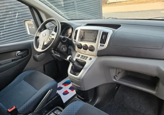 NISSAN NV200 Combi 7os