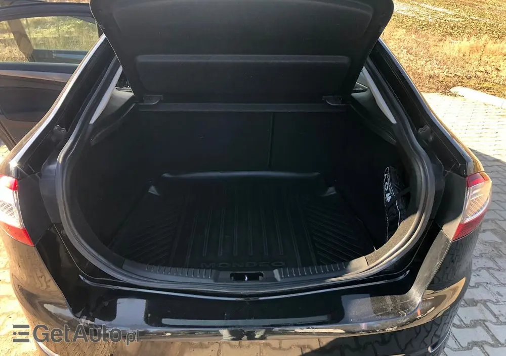 FORD Mondeo 1.5 EcoBoost Edition