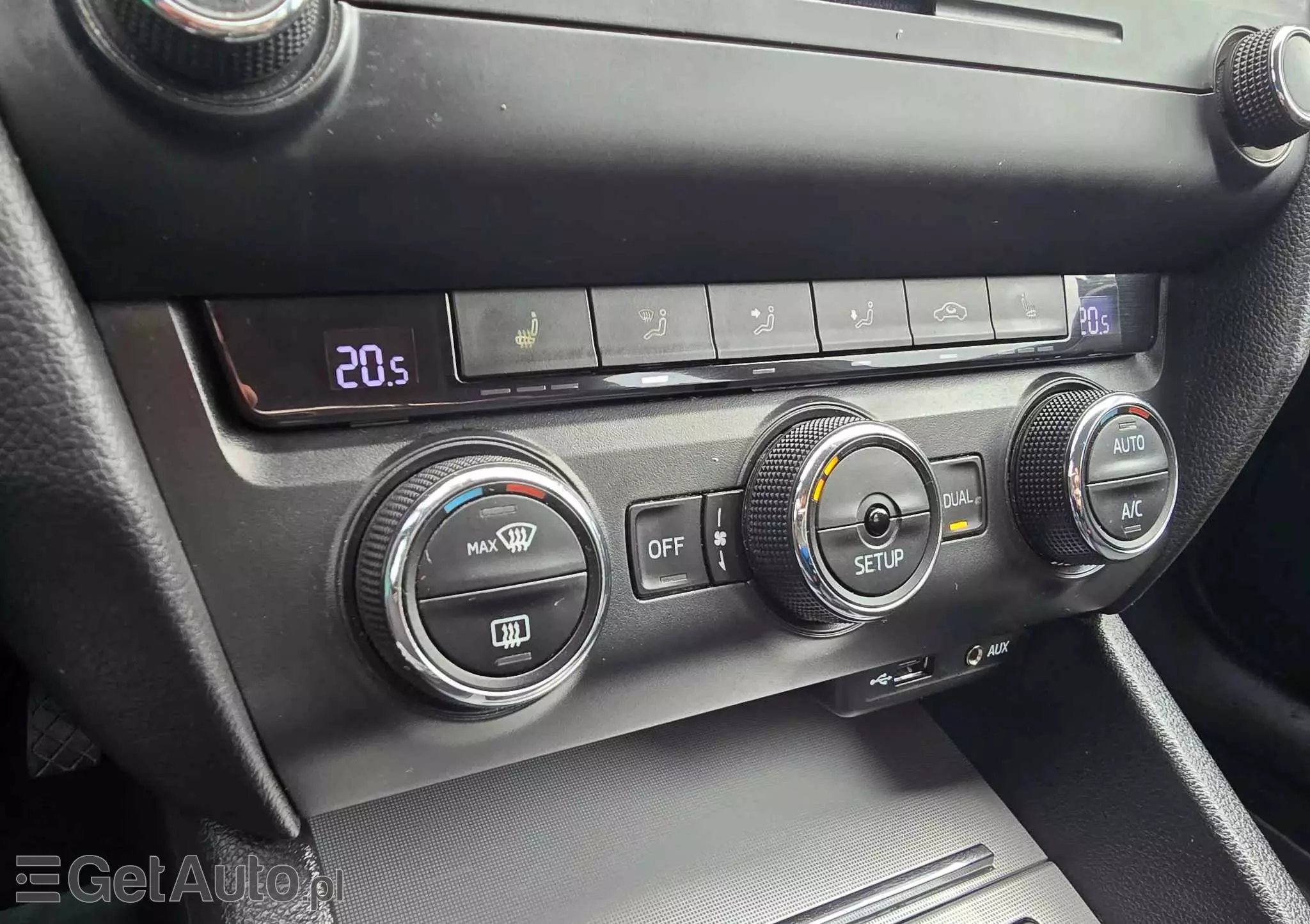 SKODA Octavia 1.6 TDI 4x4 Edition