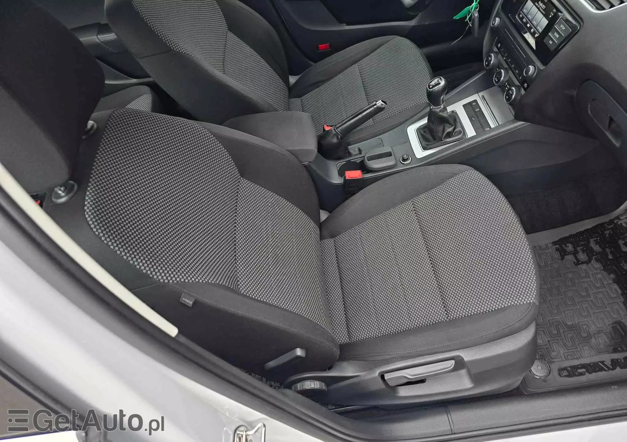 SKODA Octavia 1.6 TDI 4x4 Edition